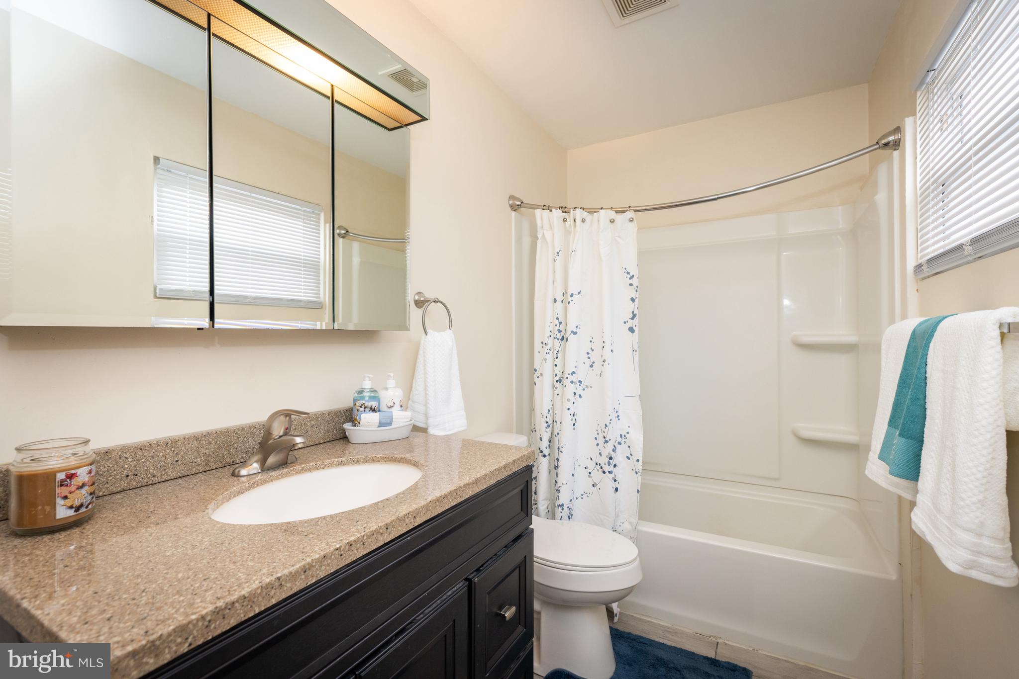19 Myers Road Newark, DE 19713 - Photo 13 of 21 Renovated Main Bath w/ Ceramic Flooring
