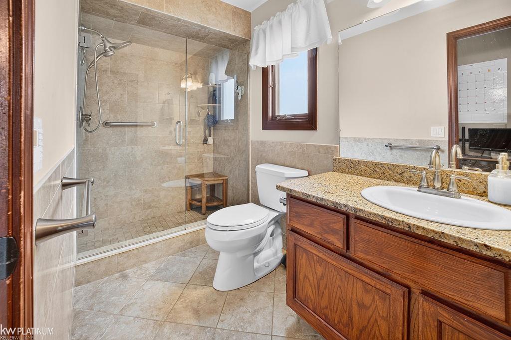 53103 West Ridge Drive New Baltimore, MI 48051 - Photo 17 of 23 50212363-ad26f607-7d14-4a90-be0f-396ccfbc2f06.JPG