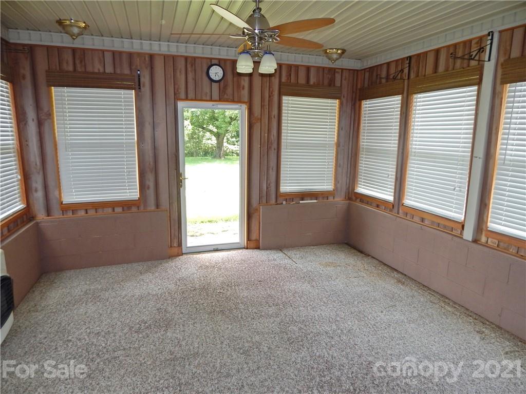 1828 Springsteen Road Rock Hill, SC 29730 - Photo 12 of 24 Gallery Image 12