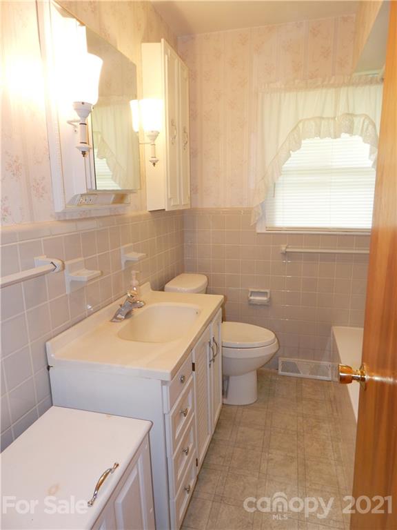 1828 Springsteen Road Rock Hill, SC 29730 - Photo 22 of 24 Gallery Image 22