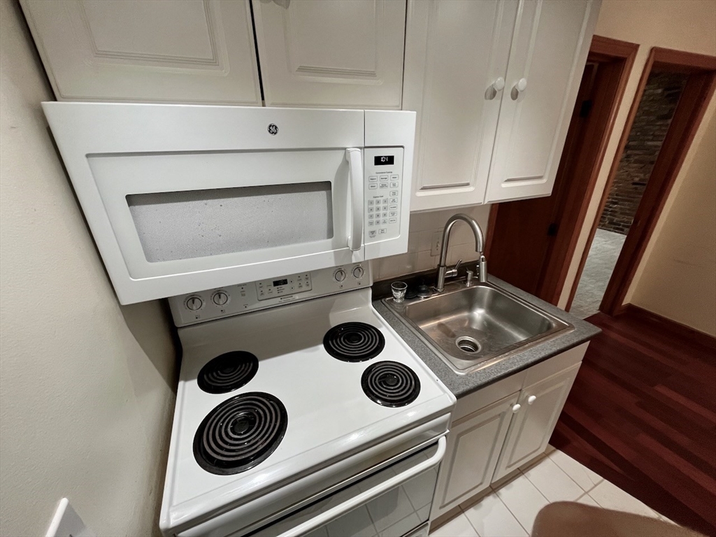 88 East Brookline Street, Unit 1 Boston, MA 02118 - Photo 9 of 13