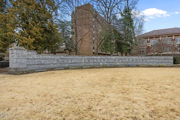 $194,900 | 37 Barnes Street, Greenville, NC 27858