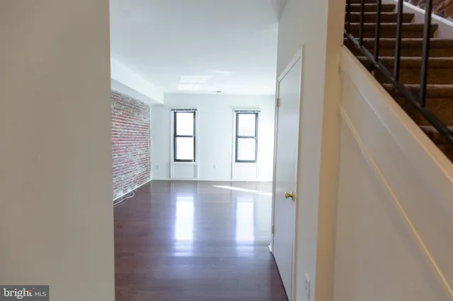 $1,825 | 2031-7 South Street, Unit 200, Philadelphia, PA 19147