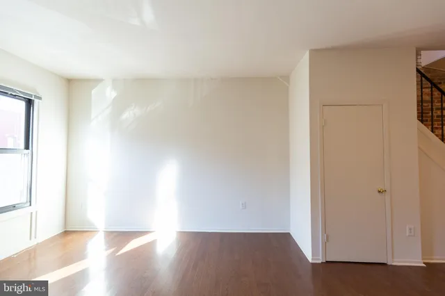 $1,825 | 2031-7 South Street, Unit 200, Philadelphia, PA 19147