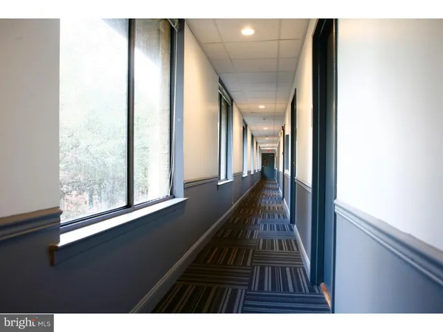 $1,825 | 2031-7 South Street, Unit 200, Philadelphia, PA 19147