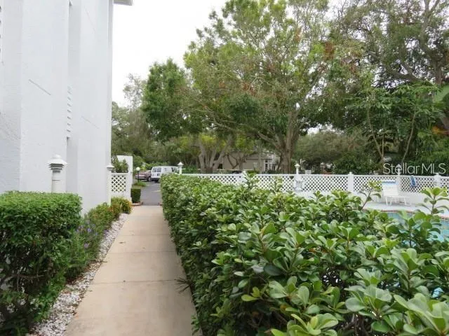 $1,950 | 6304 Pointe W Boulevard West, Unit A309, Bradenton, FL 34209