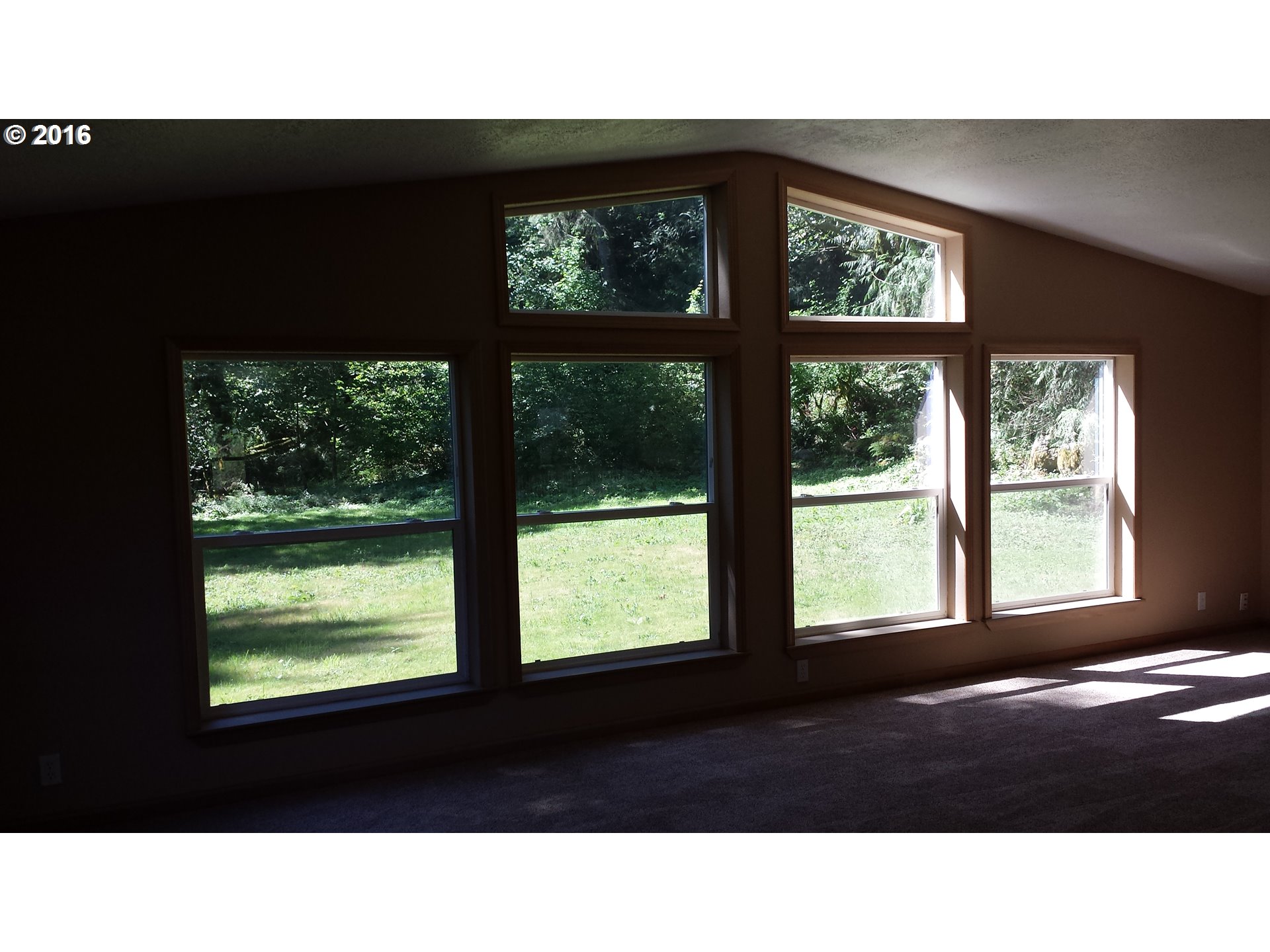 27001 East Elk Park Road Welches, OR 97067 - Photo 7 of 11 Gallery Image 7