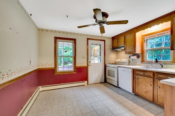 16 Revere Road Woburn, MA 01801 - Photo 8 of 24 Gallery Image 8
