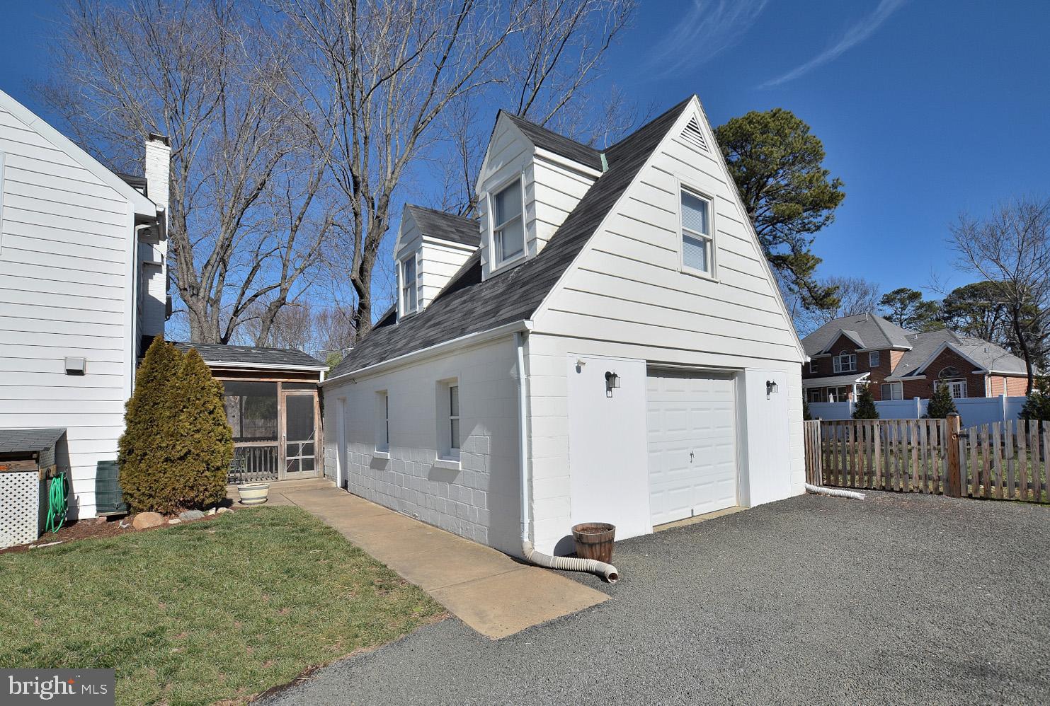 5243 Monroe Drive Springfield, VA 22151 - Photo 31 of 34 Garage