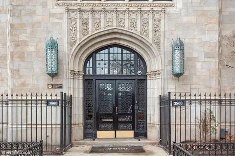 $1,875,000 | 3800 North Lake Shore Drive, Unit 12A, Chicago, IL 60613