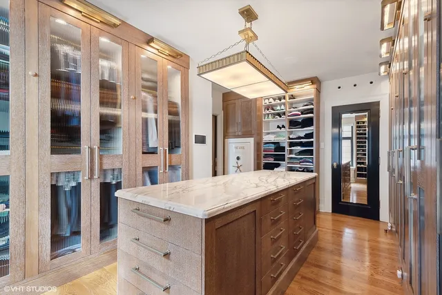 $1,875,000 | 3800 North Lake Shore Drive, Unit 12A, Chicago, IL 60613