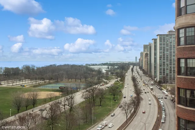 $1,875,000 | 3800 North Lake Shore Drive, Unit 12A, Chicago, IL 60613