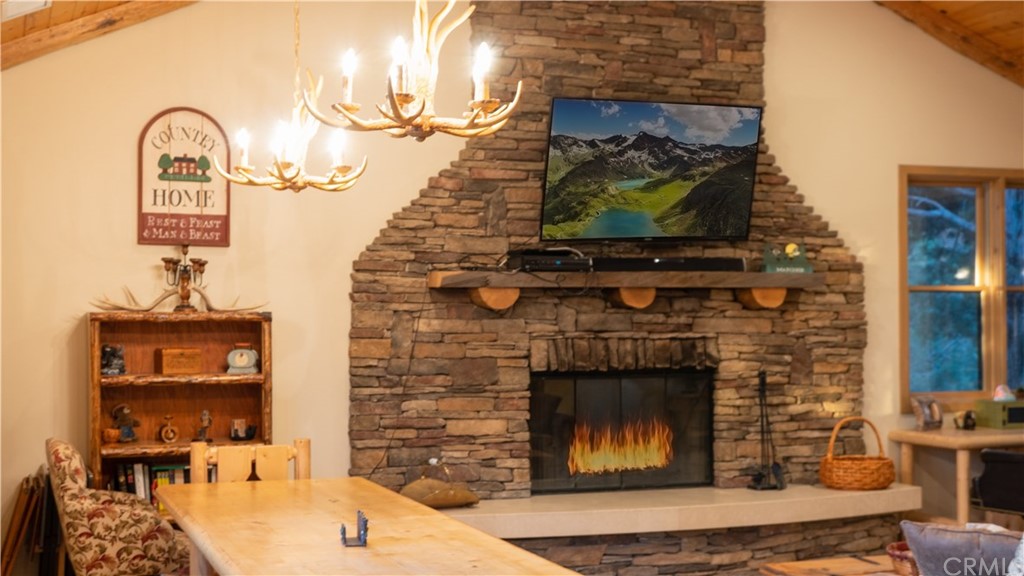 43490 Primrose Drive Big Bear Lake, CA 92315 - Photo 11 of 69