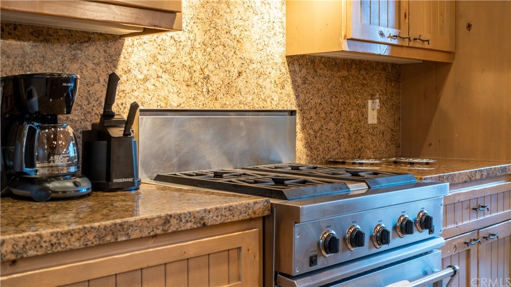 43490 Primrose Drive Big Bear Lake, CA 92315 - Photo 17 of 69