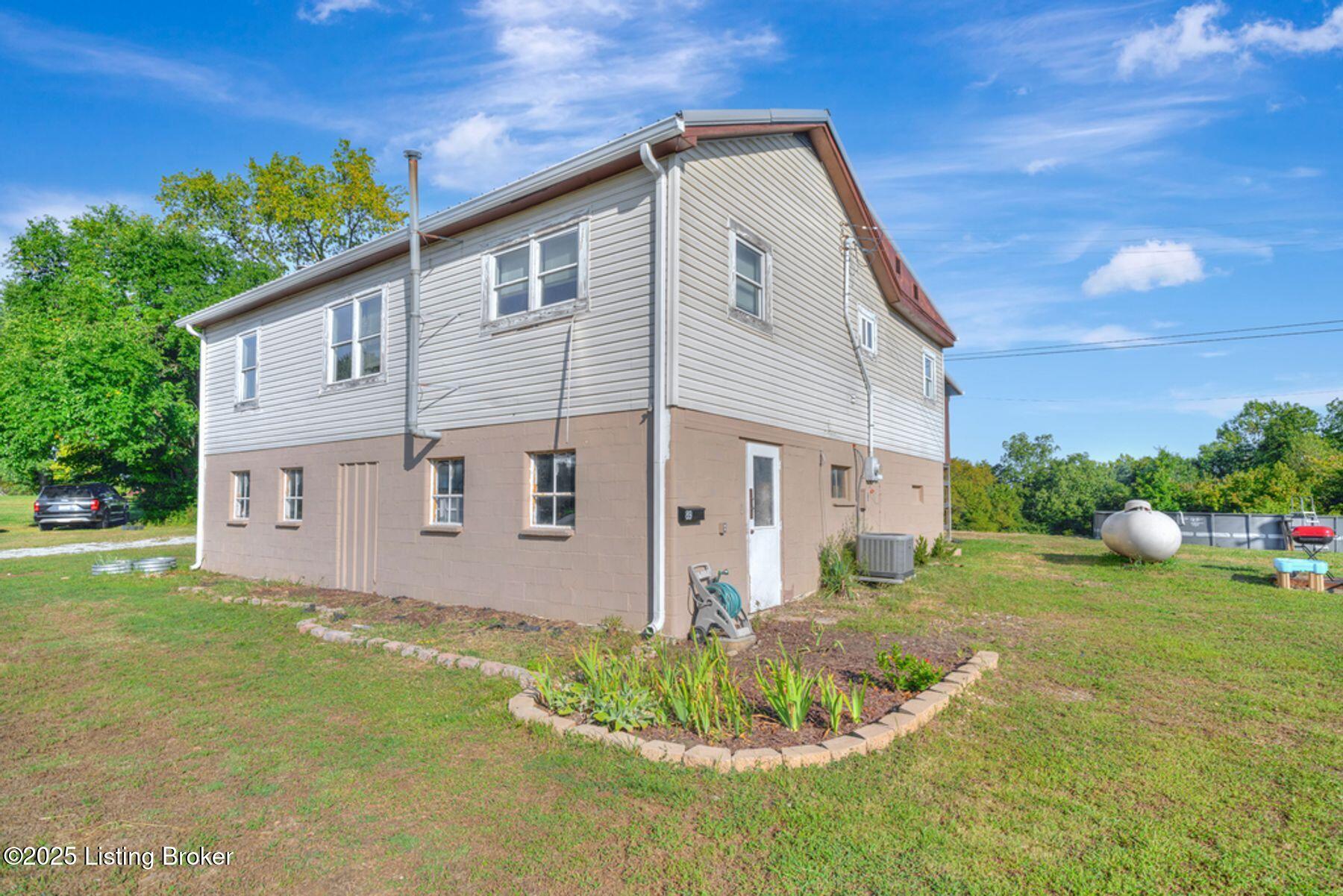 89 Brownsboro Road Pendleton, KY 40055 - Photo 18 of 39 photo_online_038