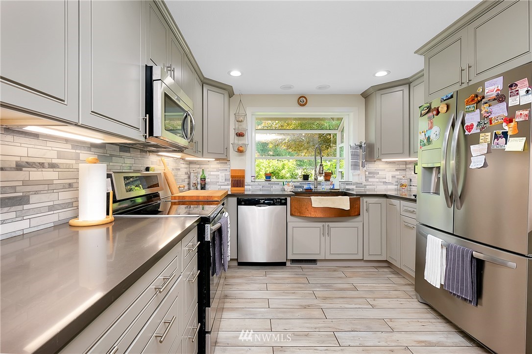 11687 Ridge Rim Trail Southeast Port Orchard, WA 98367 - Photo 14 of 38 Gallery Image 14