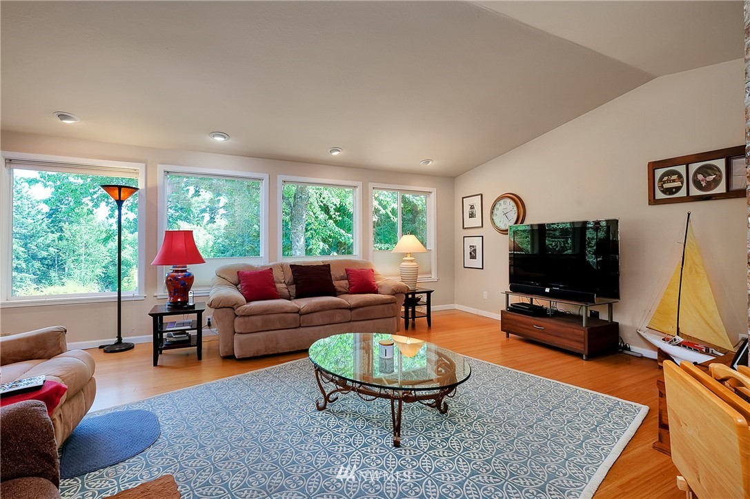 11687 Ridge Rim Trail Southeast Port Orchard, WA 98367 - Photo 22 of 38 Gallery Image 22
