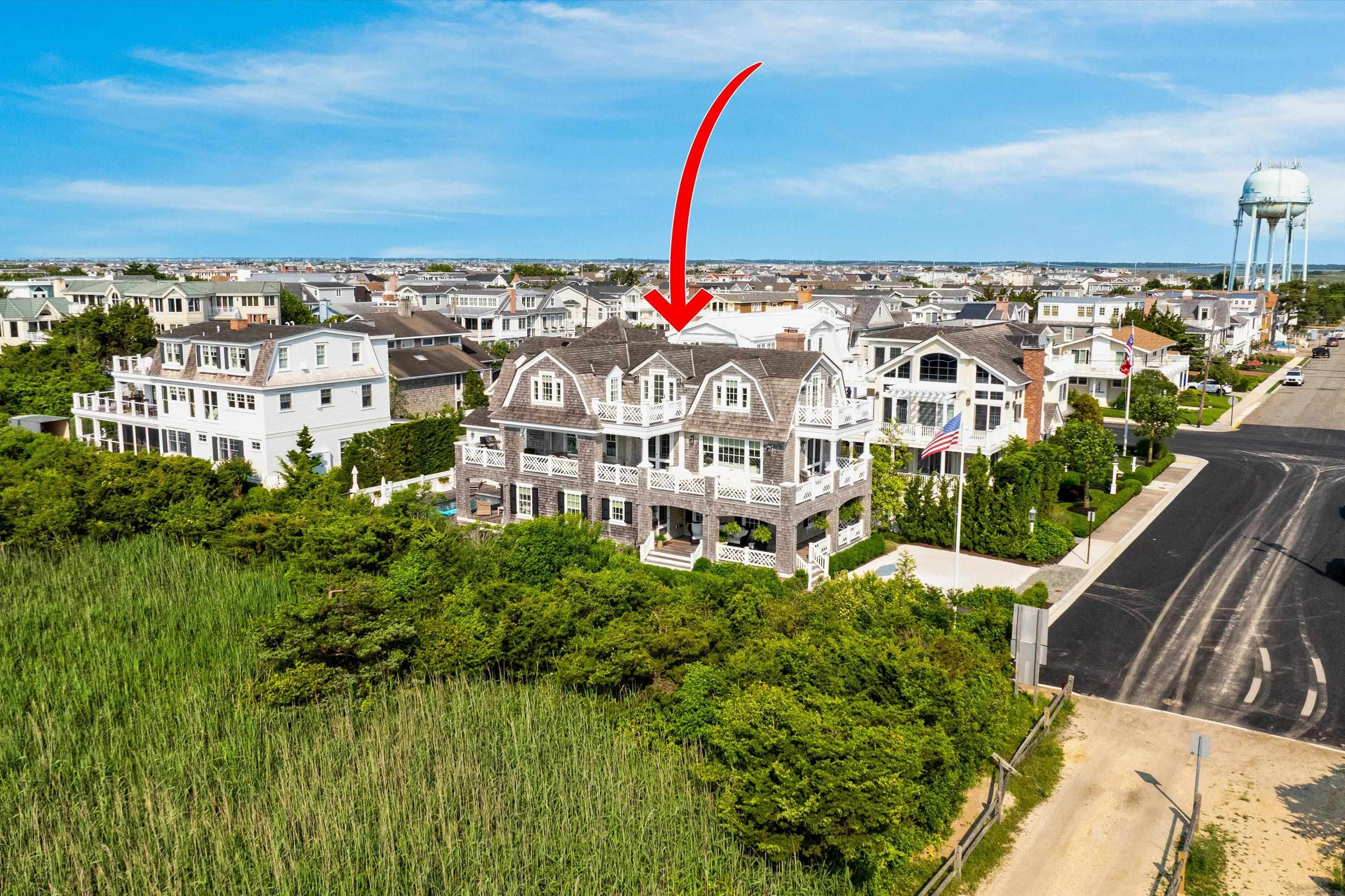 74 38th Street Avalon, NJ 08202 - Photo 6 of 50 a view of a city