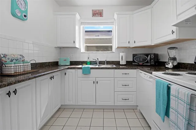 $1,050,000 | 1625 Cleveland Street, Hollywood, FL 33020