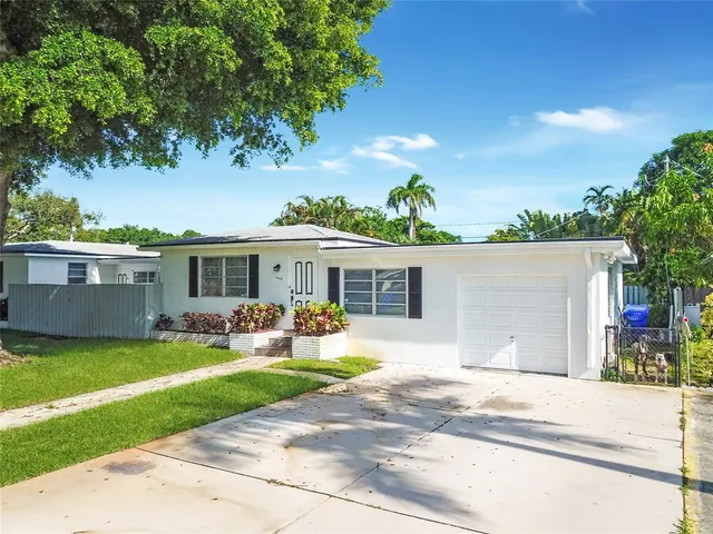 $1,050,000 | 1625 Cleveland Street, Hollywood, FL 33020