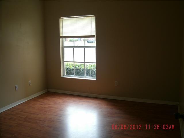 10288 Fox Trail Road South, Unit 301 West Palm Beach, FL 33411 - Photo 3 of 6 Additional Photo