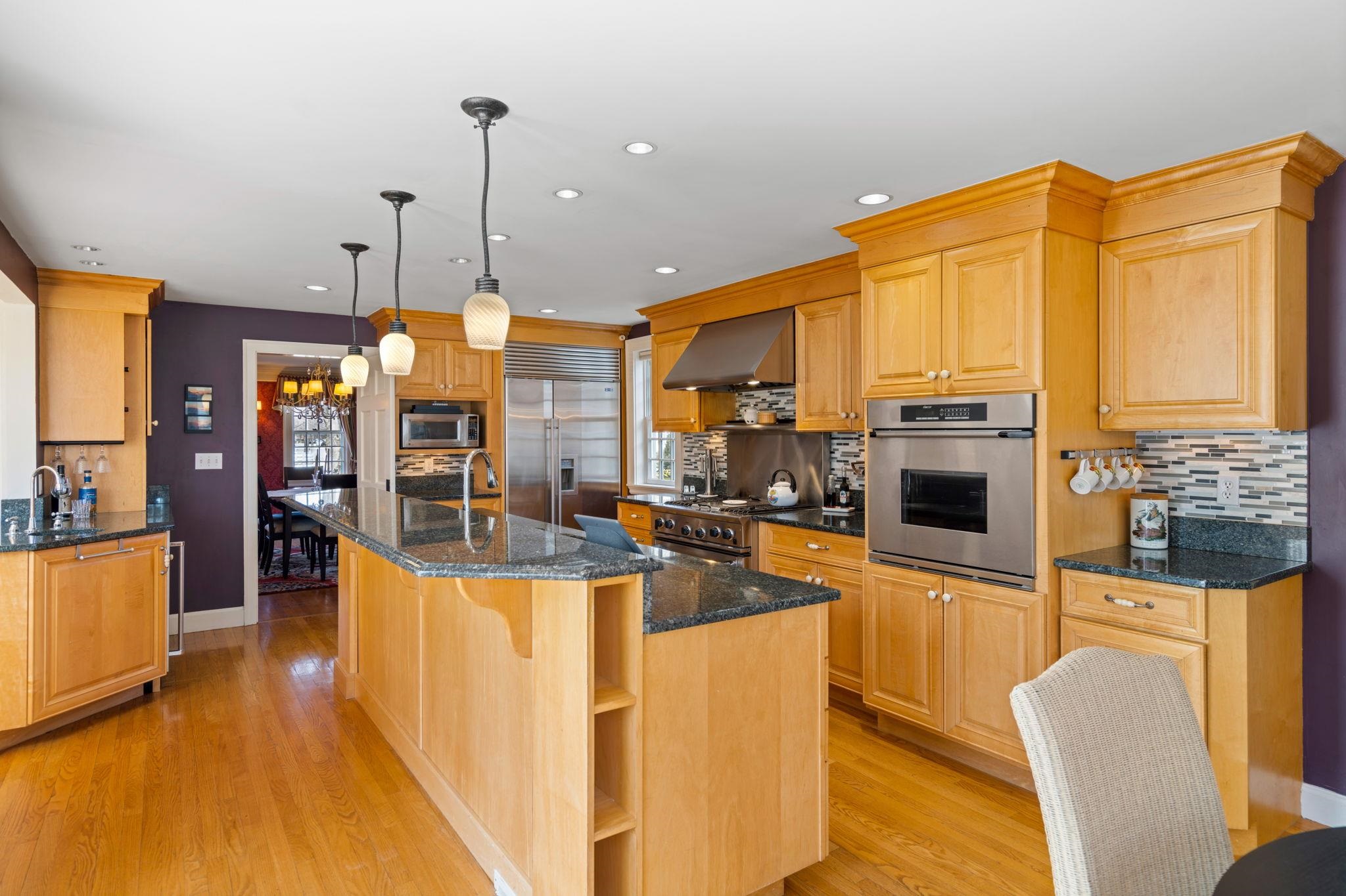 45 Pine Street Exeter, NH 03833 - Photo 11 of 40