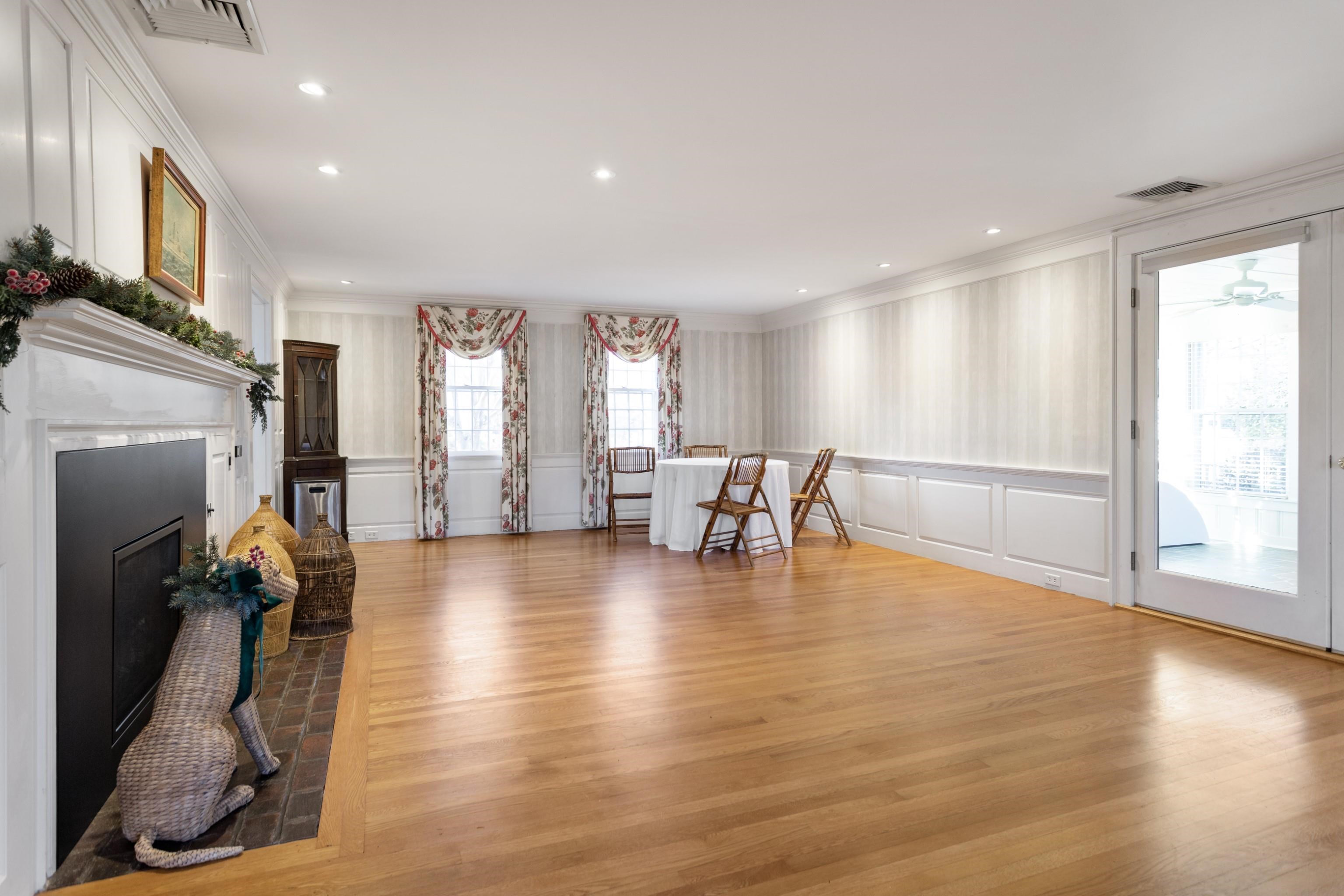 45 Pine Street Exeter, NH 03833 - Photo 17 of 40