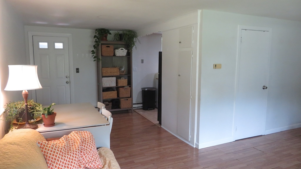 31 Edward Road, Unit SINGLE FAM Newton, MA 02465 - Photo 13 of 21