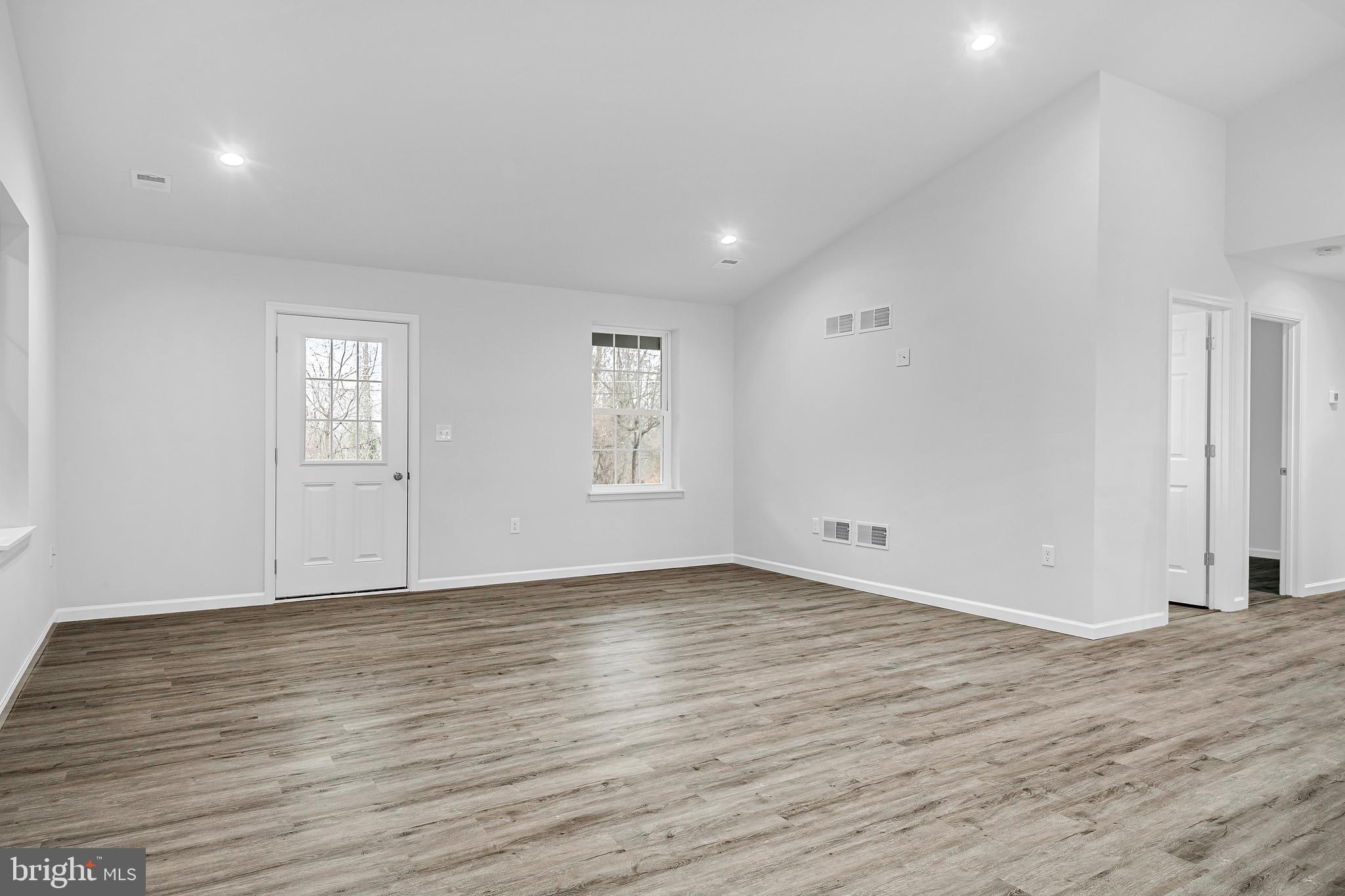 9 Knob Hill Road Delta, PA 17314 - Photo 6 of 34 Gallery Image 6
