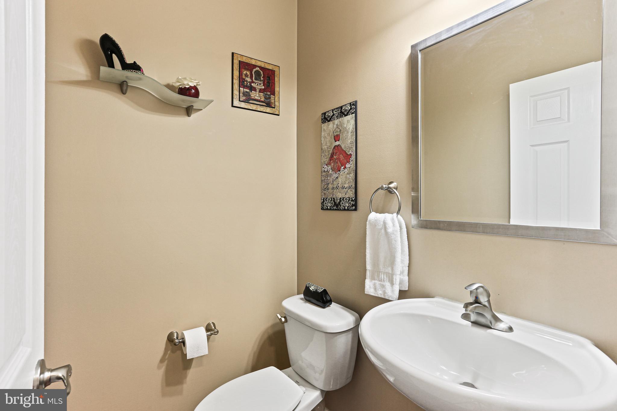 1122 Sassafras Circle Eldersburg, MD 21784 - Photo 17 of 40 Half bath on main level