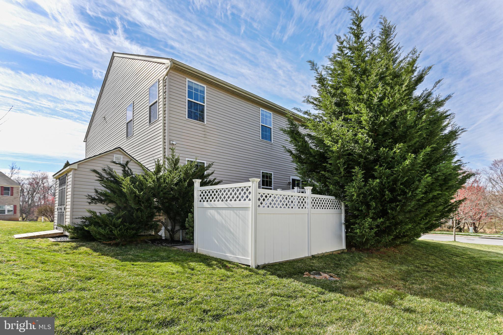 1122 Sassafras Circle Eldersburg, MD 21784 - Photo 38 of 40 Rear of property