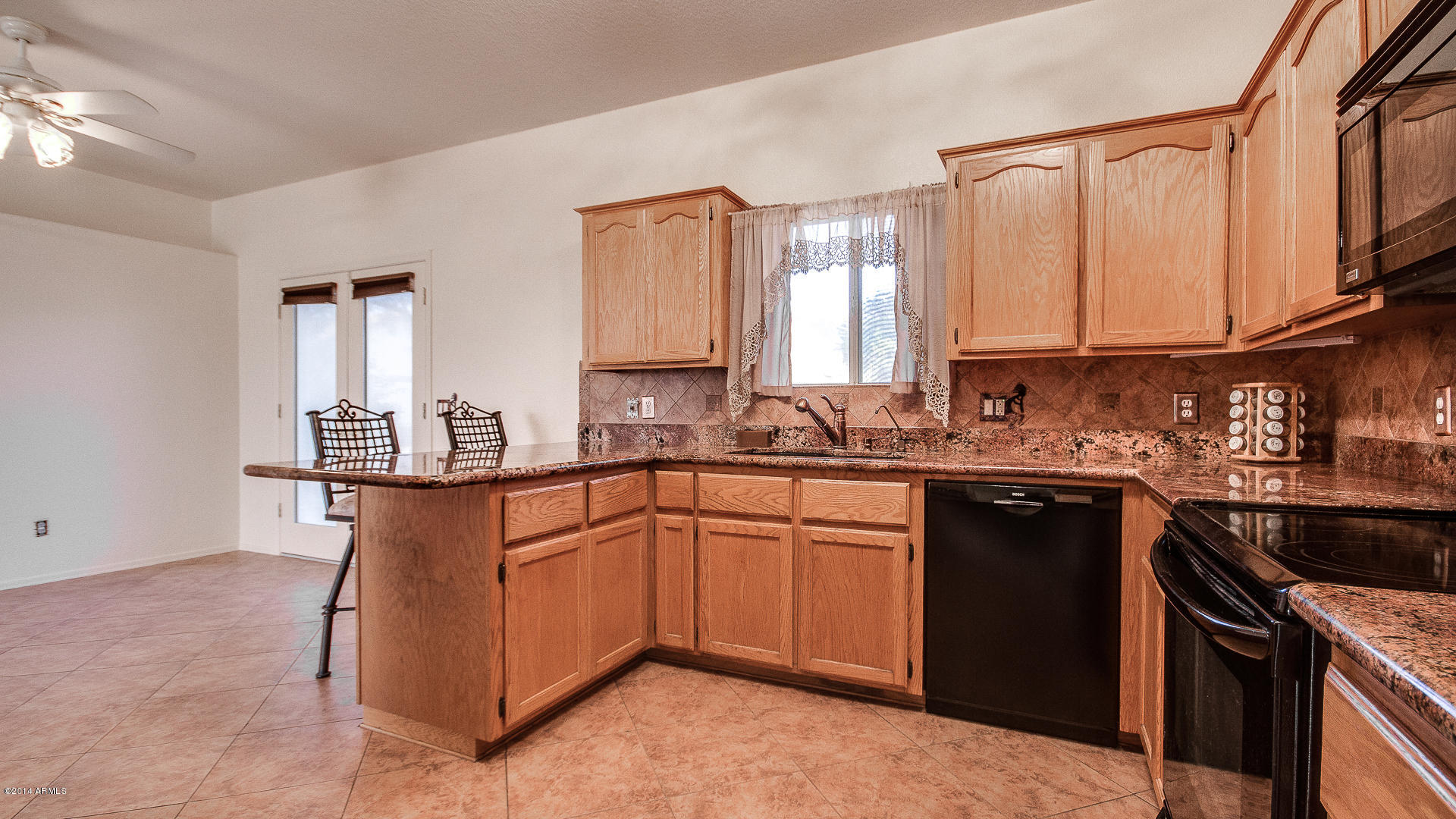 777 South Moon Road Apache Junction, AZ 85119 - Photo 10 of 33 10