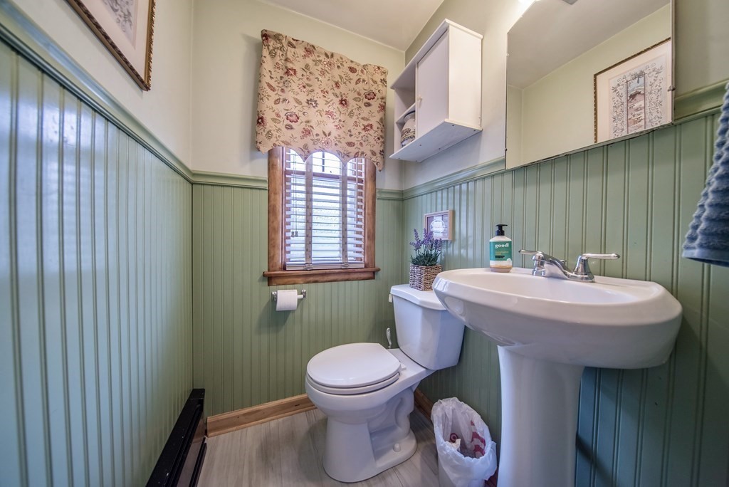 263 Northampton Road Amherst, MA 01002 - Photo 18 of 34 Gallery Image 18