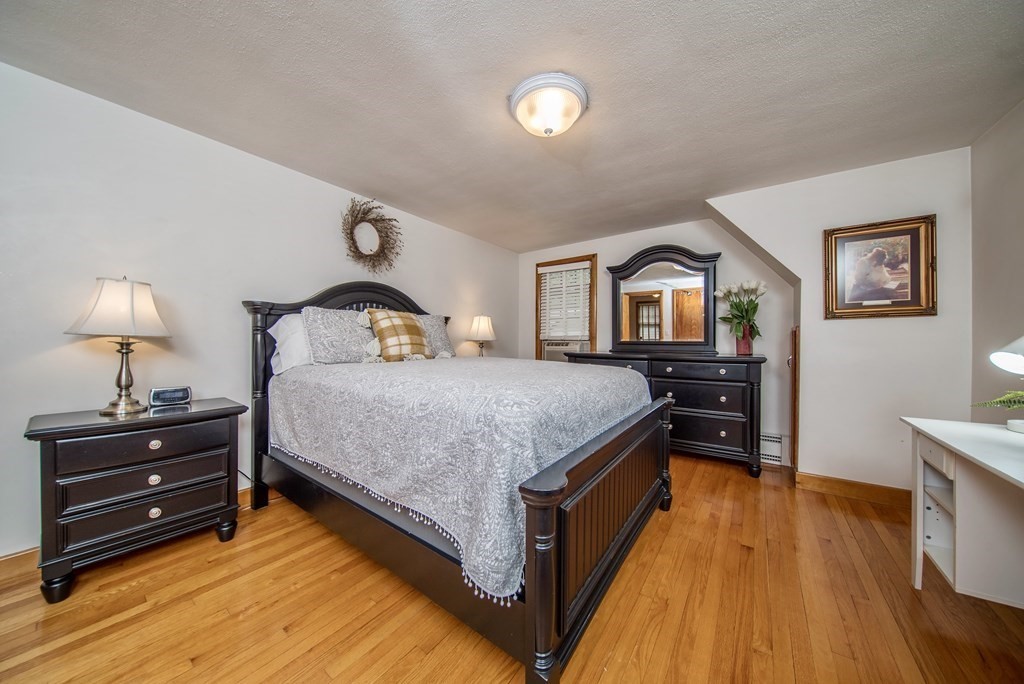 263 Northampton Road Amherst, MA 01002 - Photo 23 of 34 Gallery Image 23
