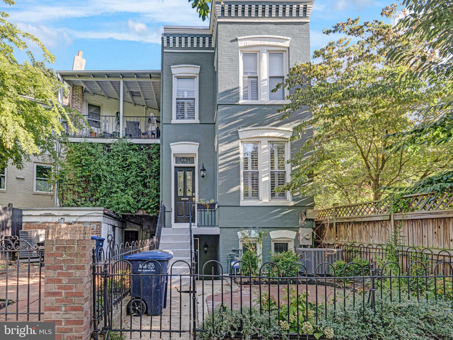 1210 F Street Northeast Washington, DC 20002 - Photo 2 of 25
