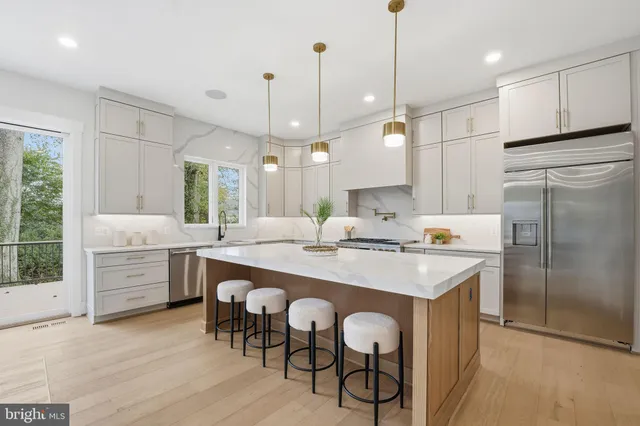 $2,250,000 | 7228 Allan Avenue, Falls Church, VA 22046