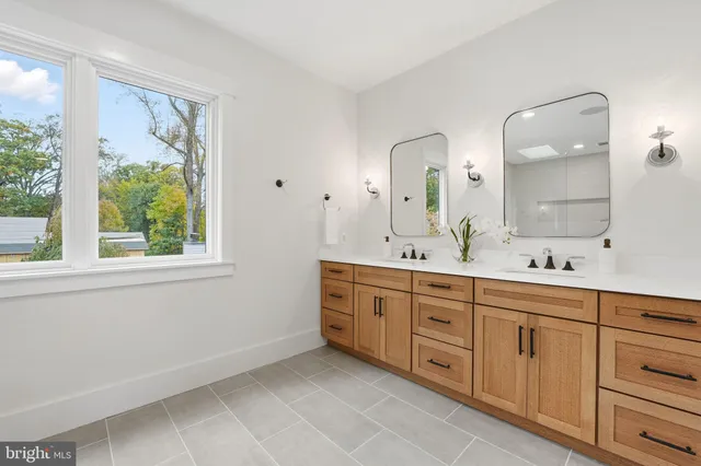 $2,250,000 | 7228 Allan Avenue, Falls Church, VA 22046