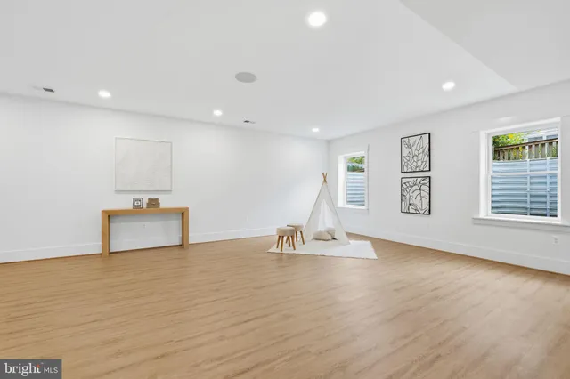 $2,250,000 | 7228 Allan Avenue, Falls Church, VA 22046