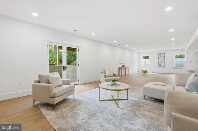 $2,250,000 | 7228 Allan Avenue, Falls Church, VA 22046