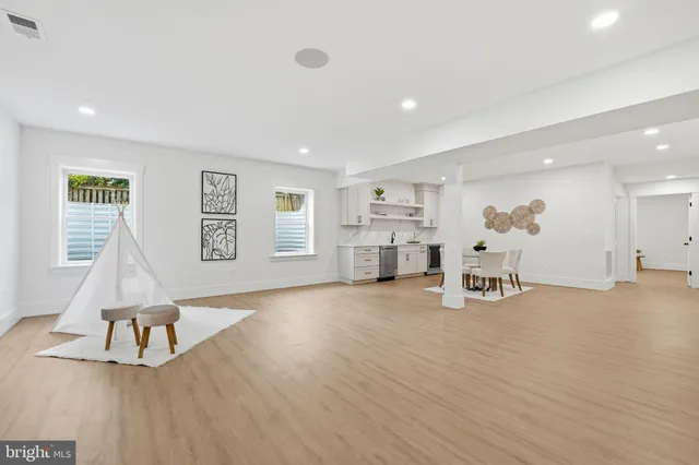 $2,250,000 | 7228 Allan Avenue, Falls Church, VA 22046