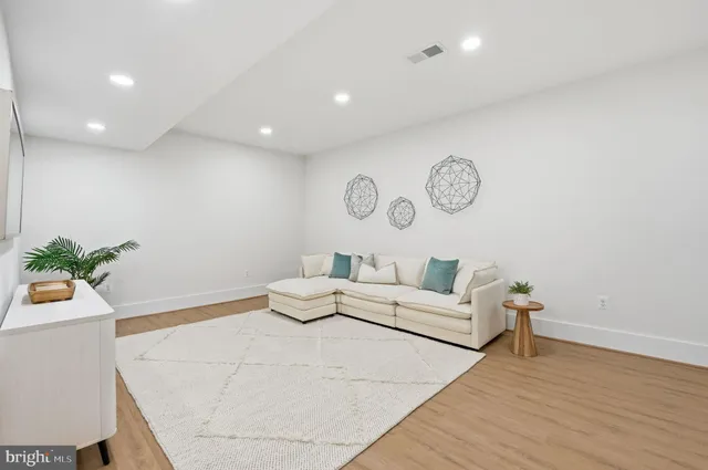 $2,250,000 | 7228 Allan Avenue, Falls Church, VA 22046