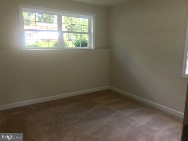 439 West Maple Road Linthicum Heights, MD 21090 - Photo 19 of 30 an empty room with a window