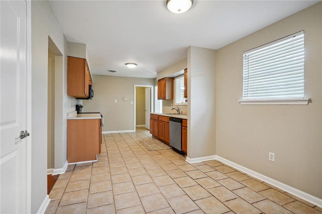 2004 Haring Road Metairie, LA 70001 - Photo 6 of 17 Gallery Image 6