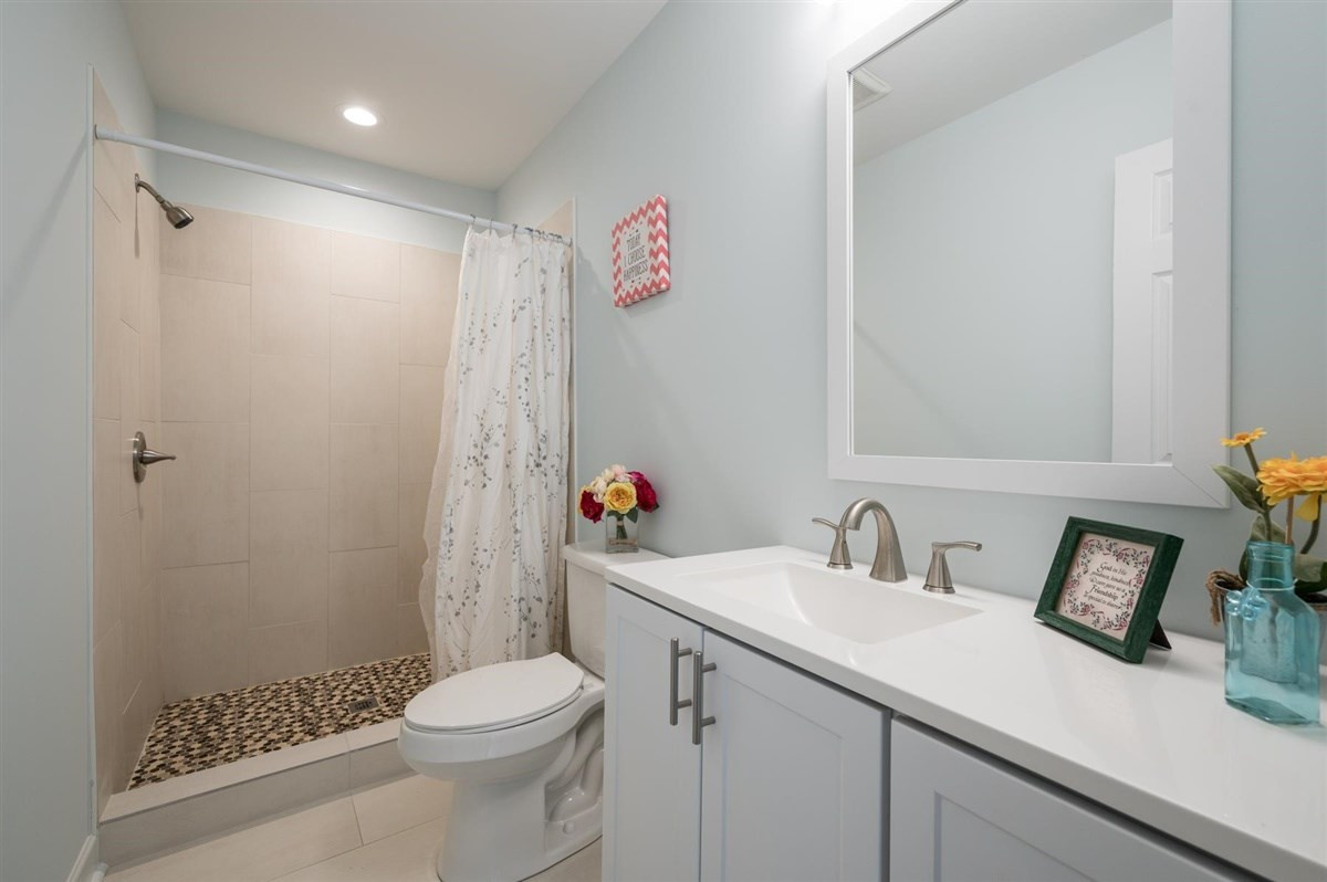 7007 Kemp Road Raleigh, NC 27613 - Photo 23 of 27 Photo 24