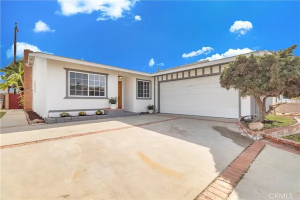 $940,000 | 23602 Nicolle Avenue, Carson, CA 90745