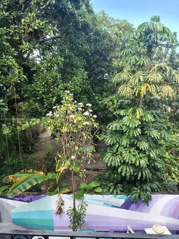 $1,700 | 521 Northeast 62nd Street, Unit 4, Miami, FL 33138