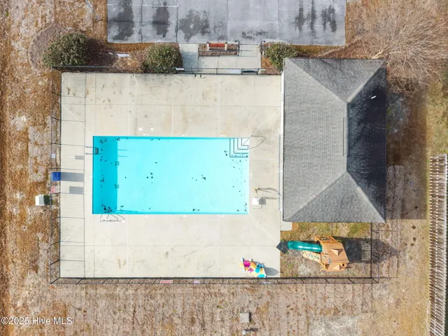 $310,000 | 109 Prospect Drive, Richlands, NC 28574