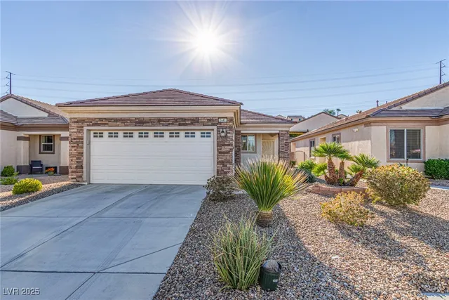$1,805 | 2441 Erastus Drive, Henderson, NV 89044