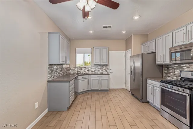 $1,805 | 2441 Erastus Drive, Henderson, NV 89044