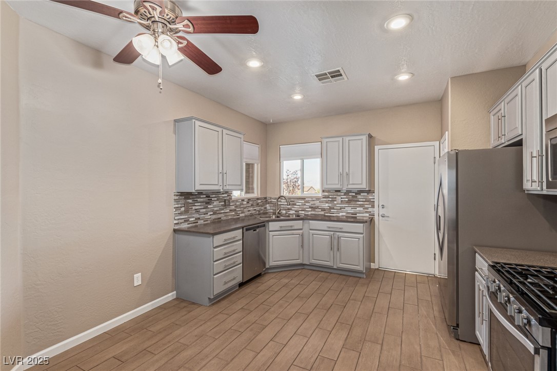 2441 Erastus Drive Henderson, NV 89044 - Photo 7 of 26